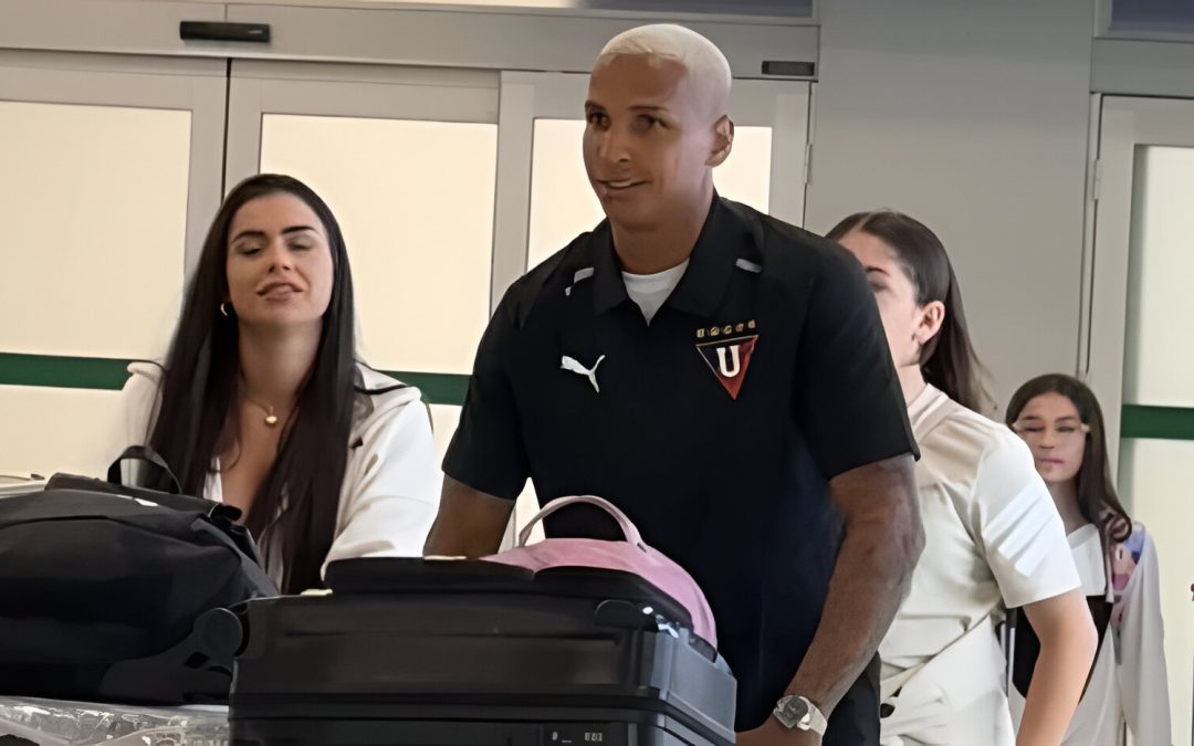 ¡Deyverson ya está en Ecuador y despierta la ilusión en Liga de Quito!