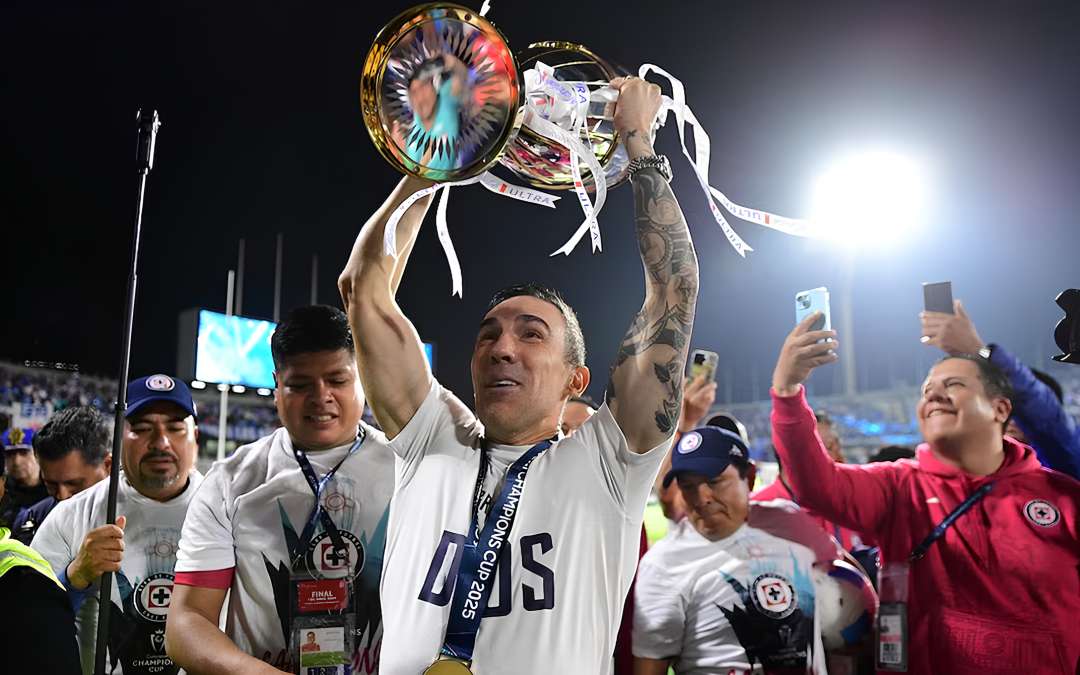 Vicente Sánchez: El técnico que desea ser campeón con Emelec