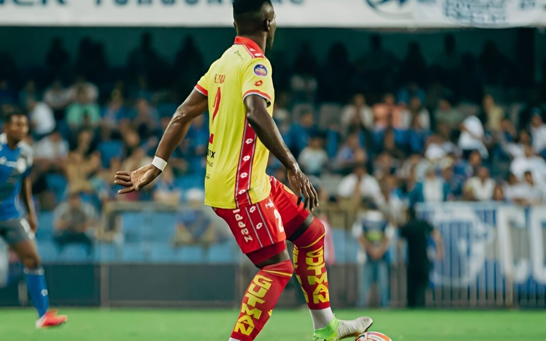 ¿El nuevo Willian Pacho?: Estalin Segura firma con Emelec